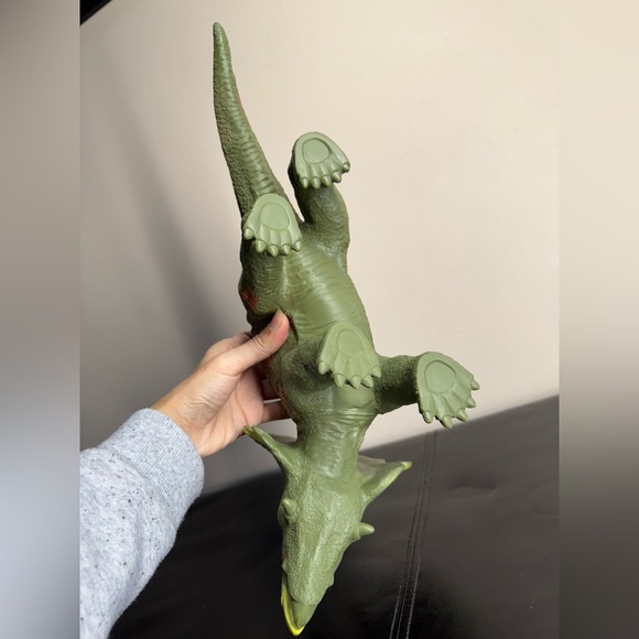 Triceratops Toys R Us Figure Large Dinosaur 16.5” Rubber/soft PVC figure. - Picture 9 of 11